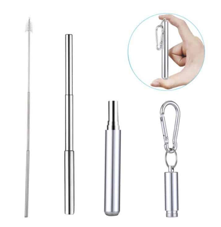 Kit paille inox rétractable argent avec goupillon, paille télescopique déployée et étui à mousqueton