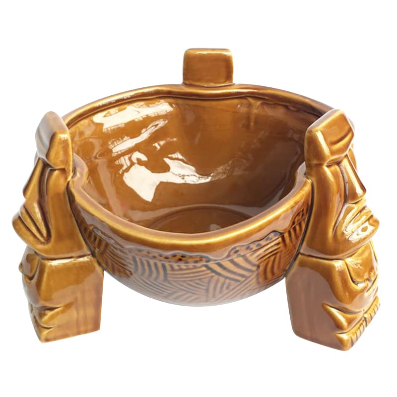 Récipient en céramique tiki coloris marron ambré, vide, vu de trois quarts sur fond blanc