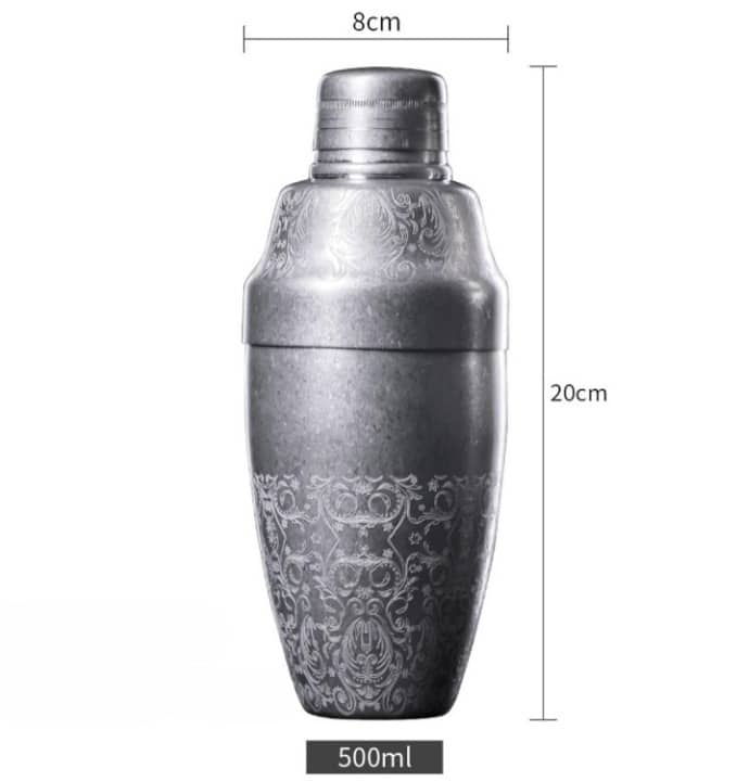 Schéma coté du Shaker Cocktail Professionnel à arabesques gravées, hauteur 20 cm, largeur 8 cm, 500 ml