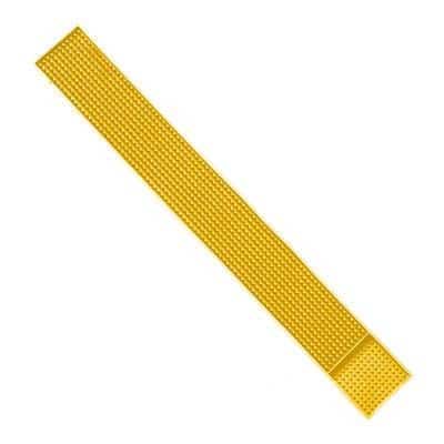 Tapis de bar en caoutchouc 8x58 jaune en longue réglette picotée à rebords vu de dessus sur fond blanc