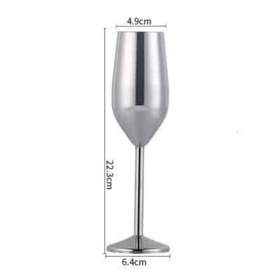 Schéma coté du verre à champagne original argenté : hauteur 22,3 cm, ouverture 4,9 cm, base 6,4 cm