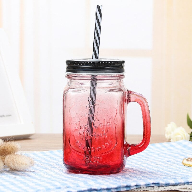 Mason jar avec paille, autre angle