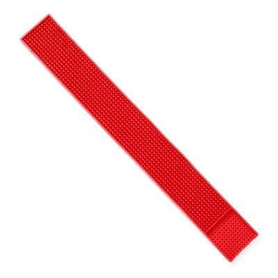Tapis de bar en caoutchouc 8x58 rouge en longue réglette picotée à rebords vu de dessus sur fond blanc