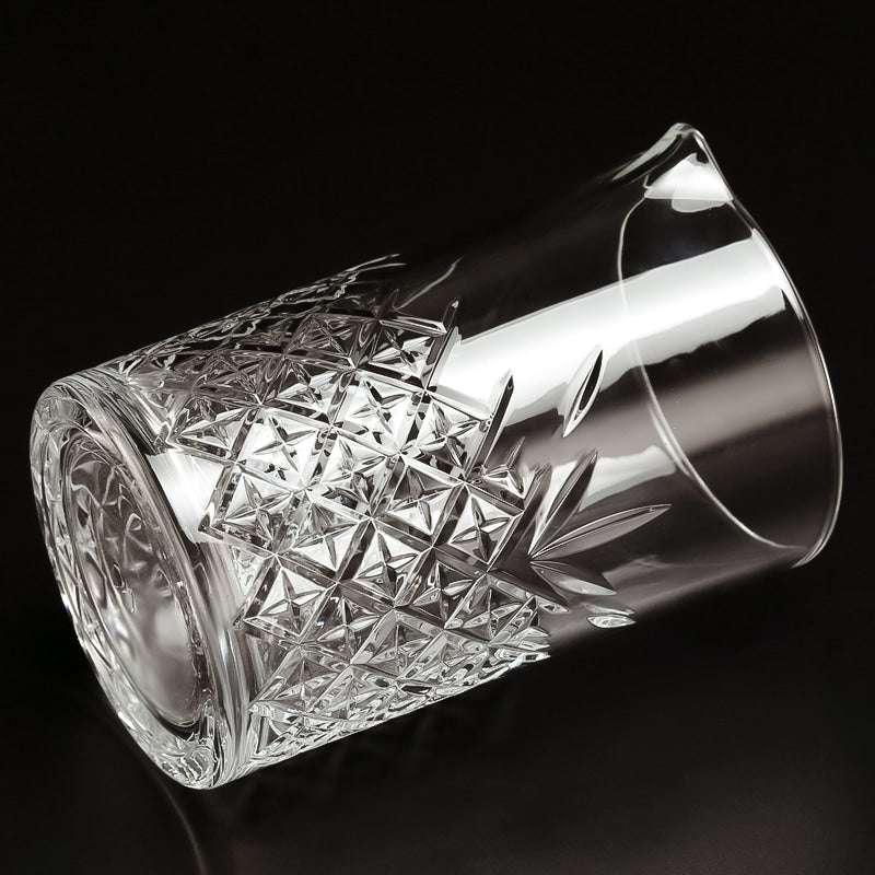 Verre à mélange classique, détail du design